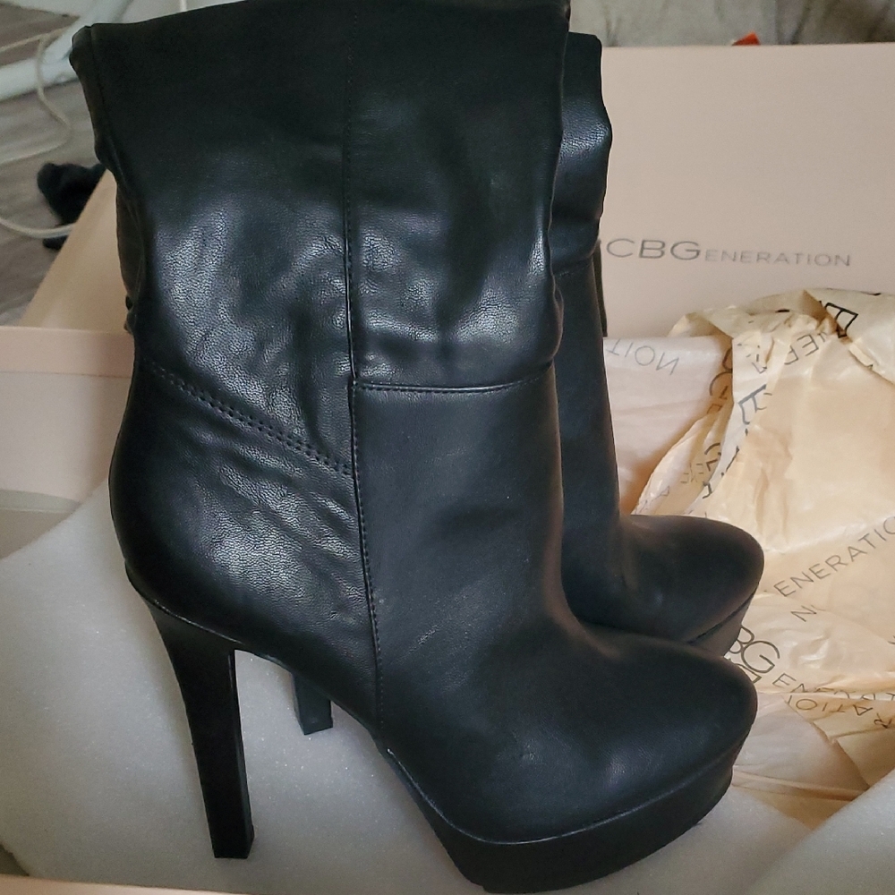 BCBGeneration Women's Black Heeled Boots